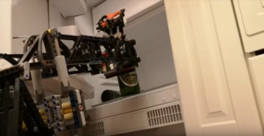 lego beer bot buwizz