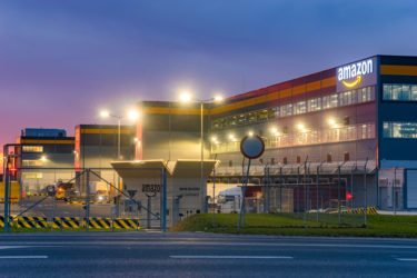 amazon retail distribution logistics center